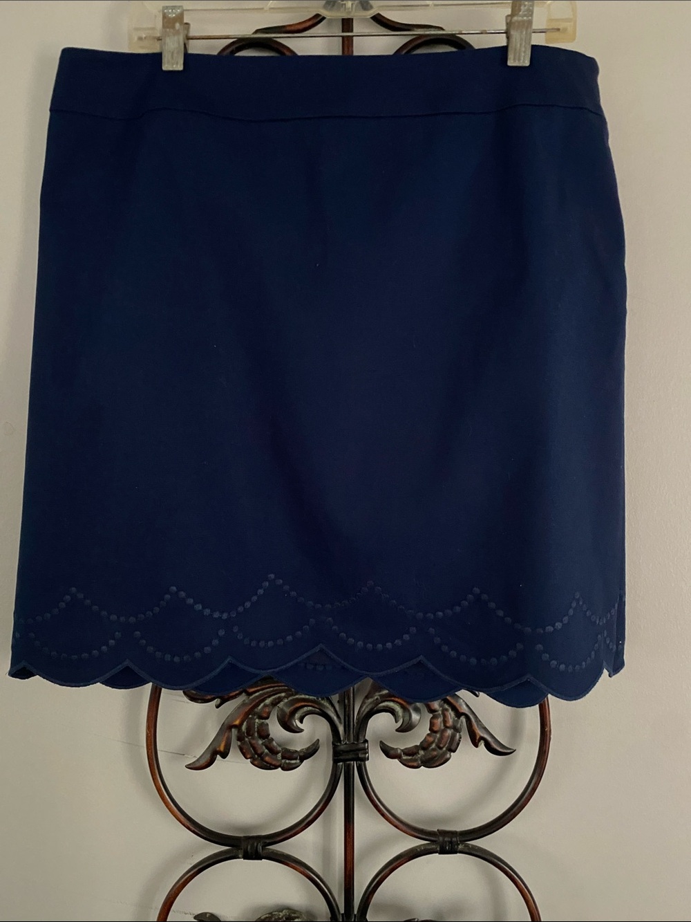 Classic Navy Scalloped Hem Women's Skirt